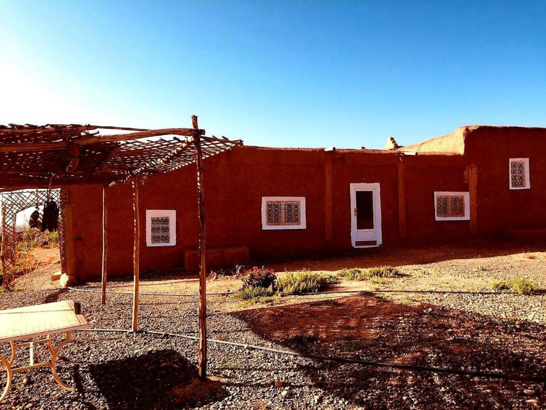 Tigmi Hamid Decouverte Des Traditions Et De La Culture Berbere Ait Benhaddou Exterior foto