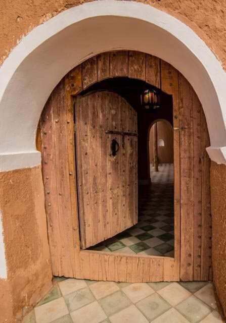 Tigmi Hamid Decouverte Des Traditions Et De La Culture Berbere Ait Benhaddou Exterior foto